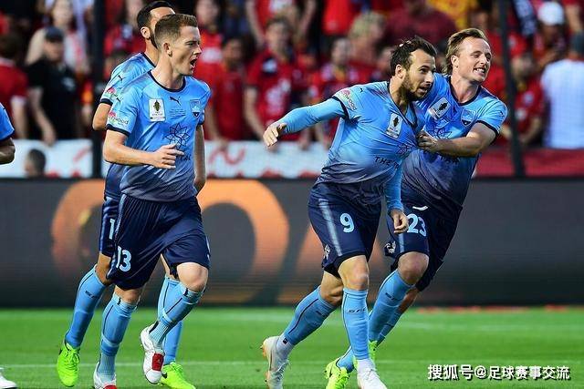 卡西：我们总拿世界杯冠军逗C罗，问他是否愿拿4金球换他总会生气